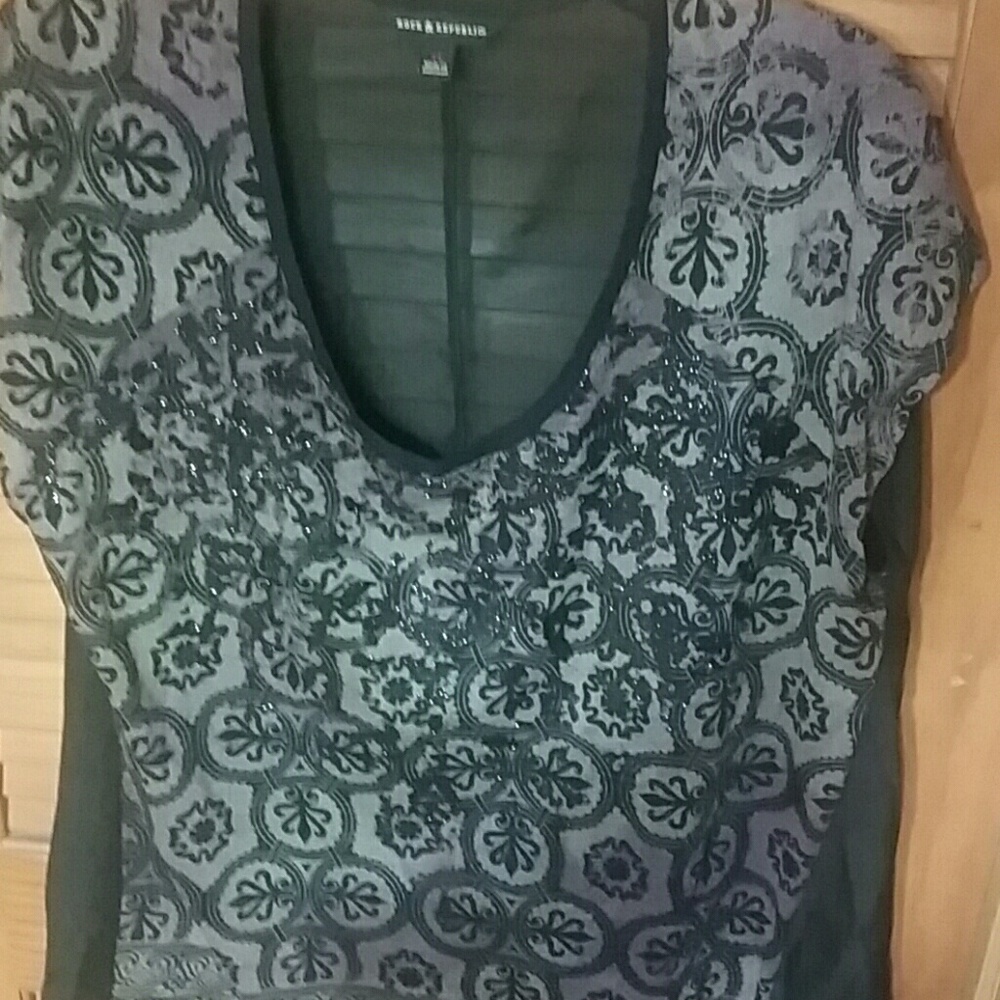 Top - Picture 4 of 4